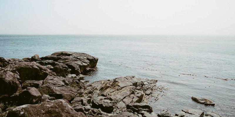 恒大门业子母门：大宅门面的智慧之选，系统门窗如何重塑空间美学与功能